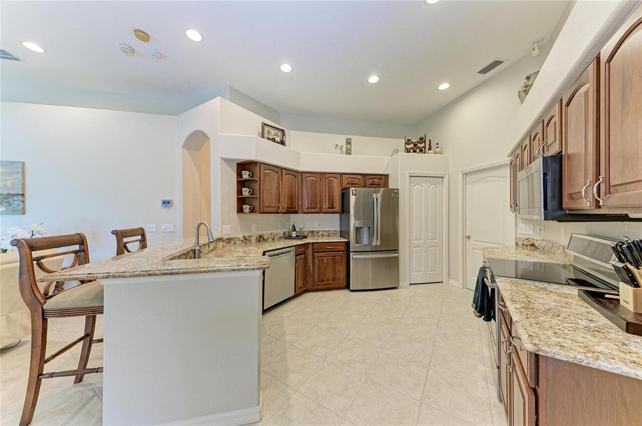 Listing Photo 16