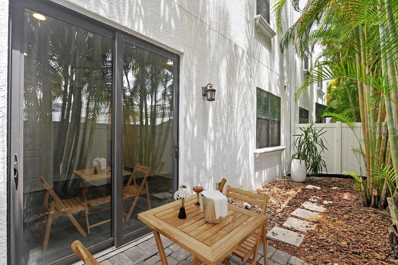 Listing Photo 18