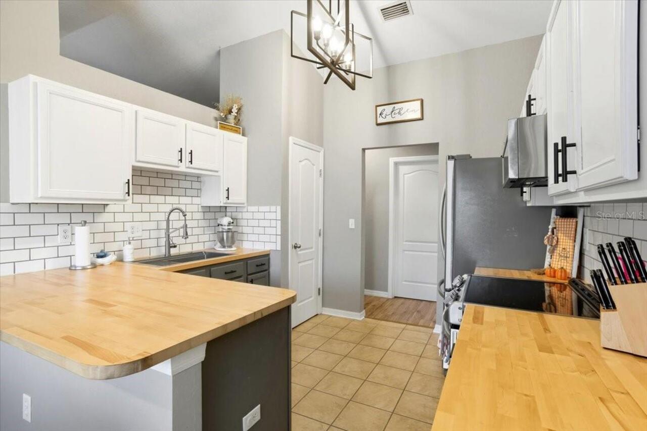 Listing Photo 14