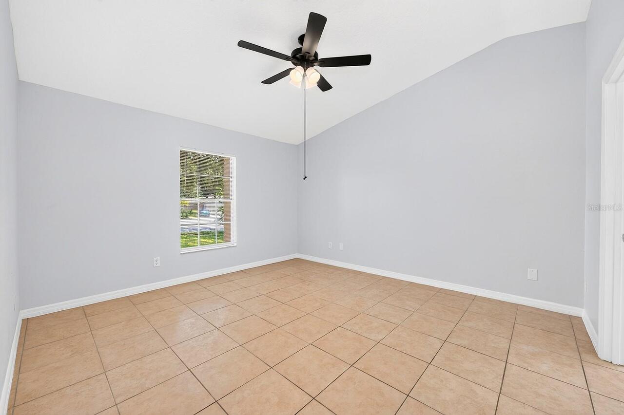 Listing Photo 33
