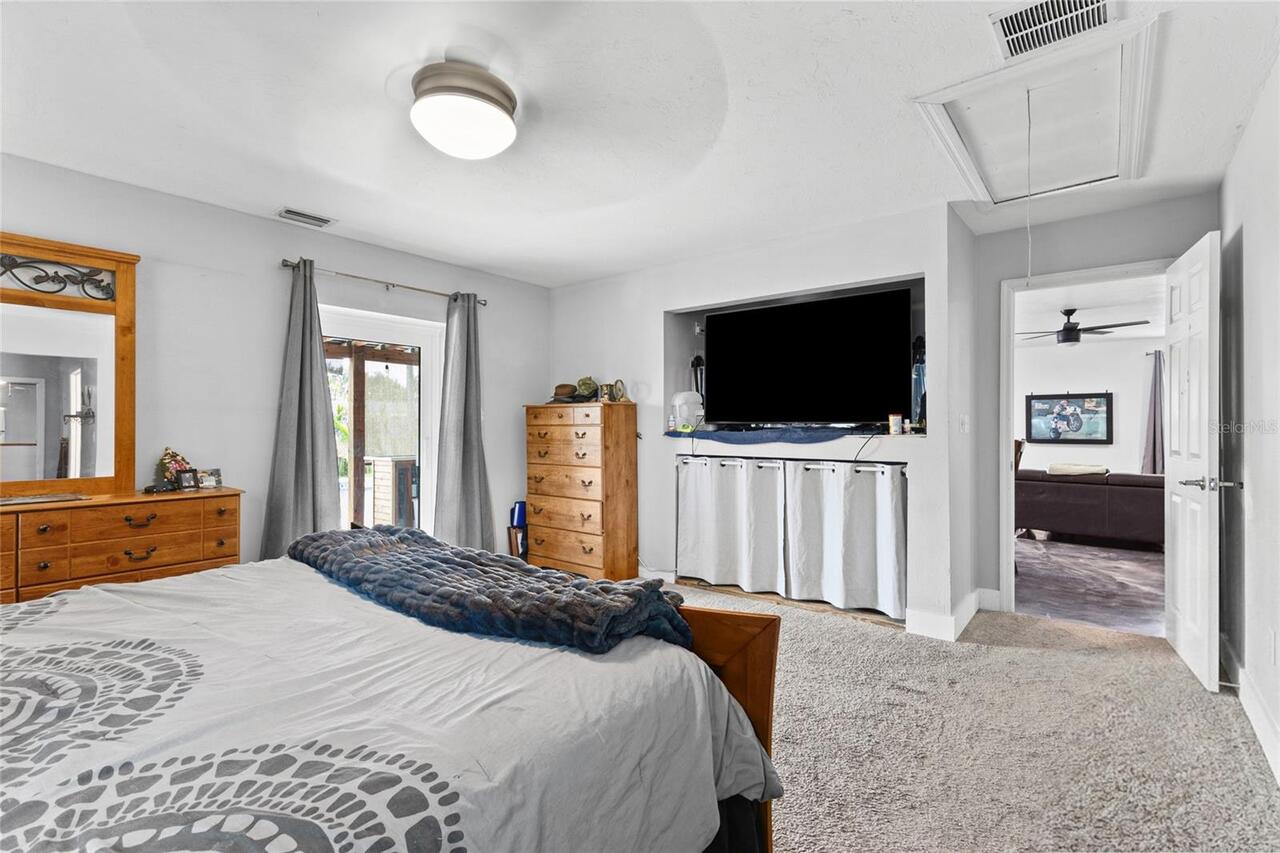 Listing Photo 23