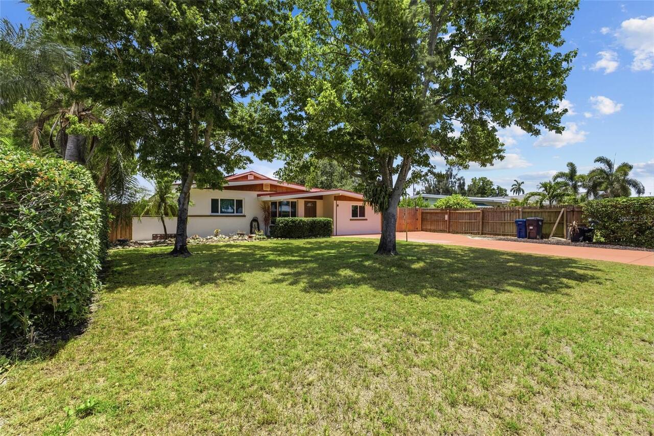 Listing Photo 37