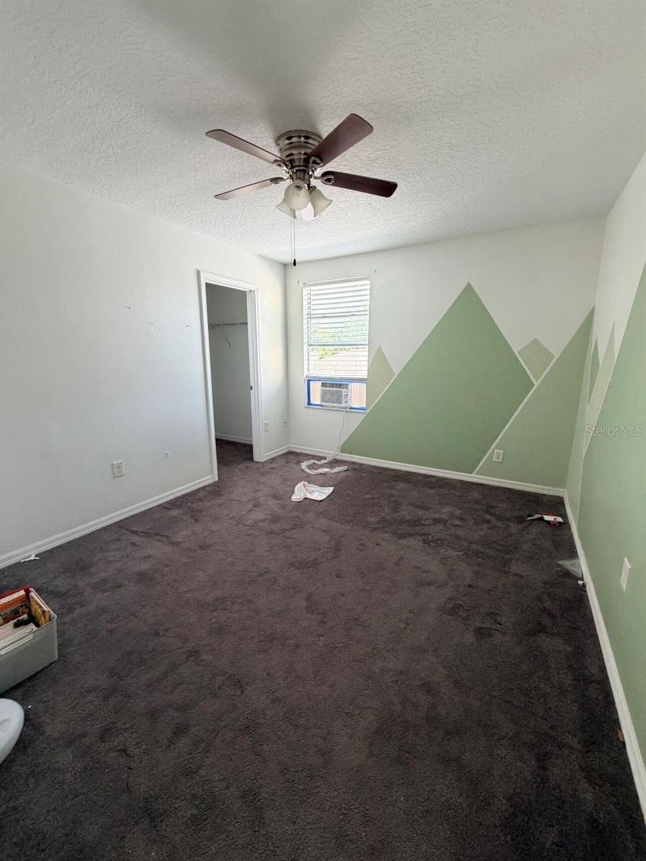 Listing Photo 9