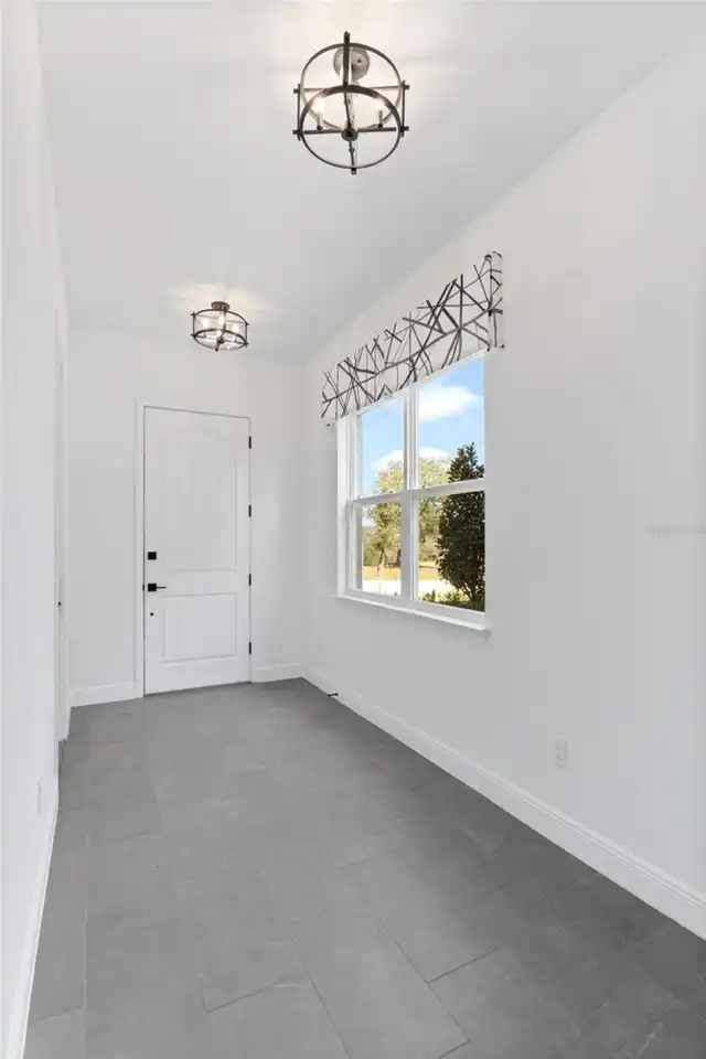 Listing Photo 20