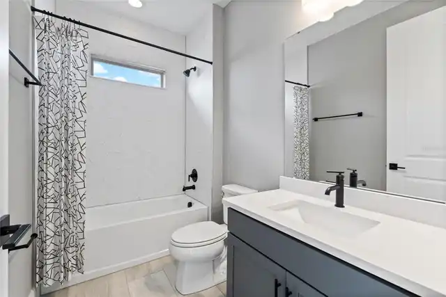 Listing Photo 43