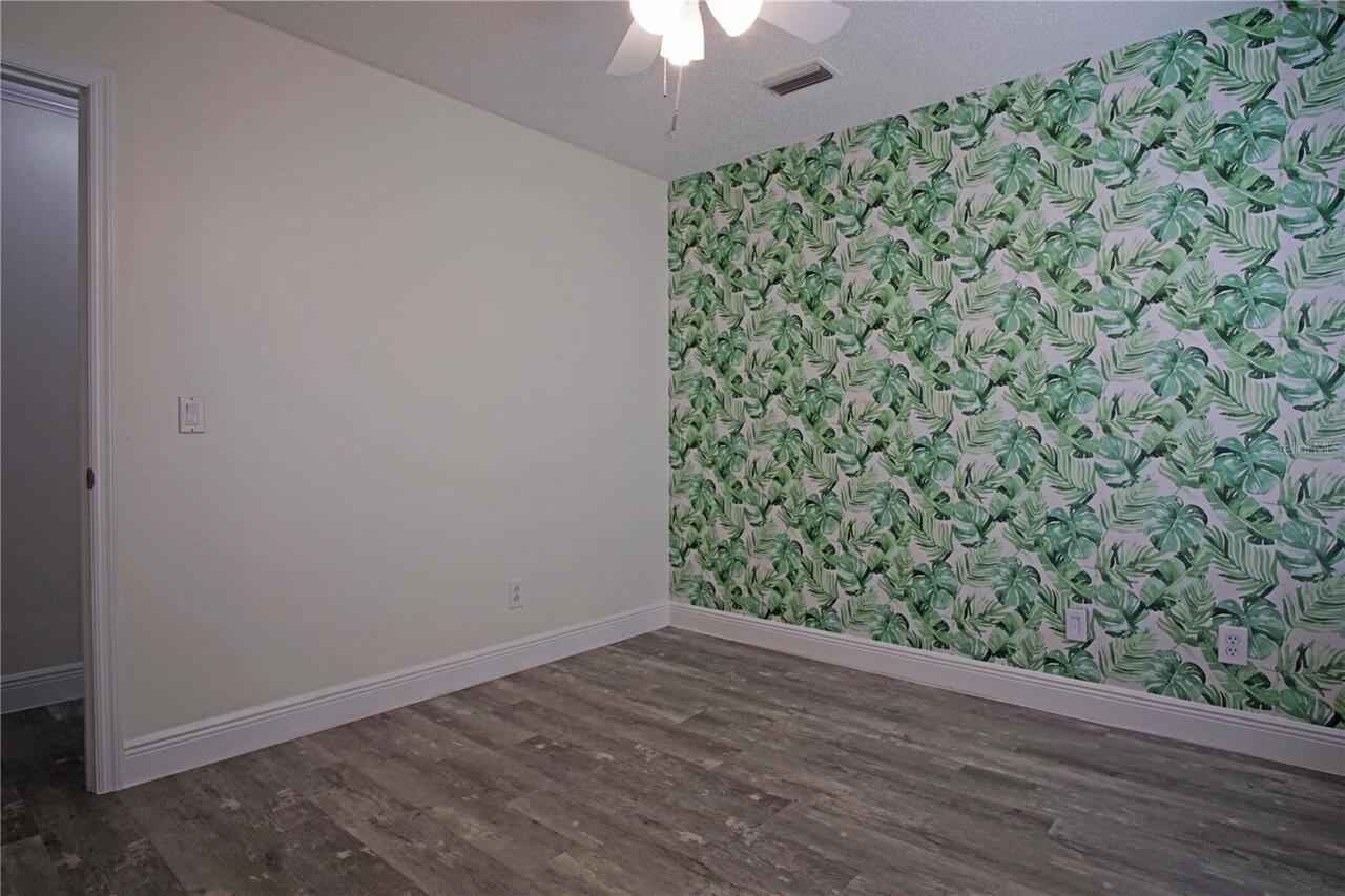 Listing Photo 34