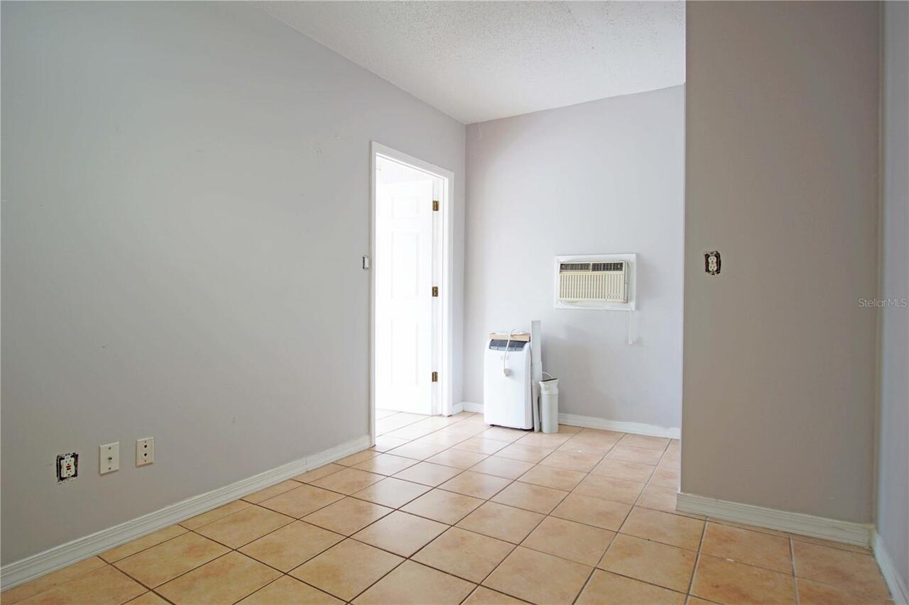 Listing Photo 37