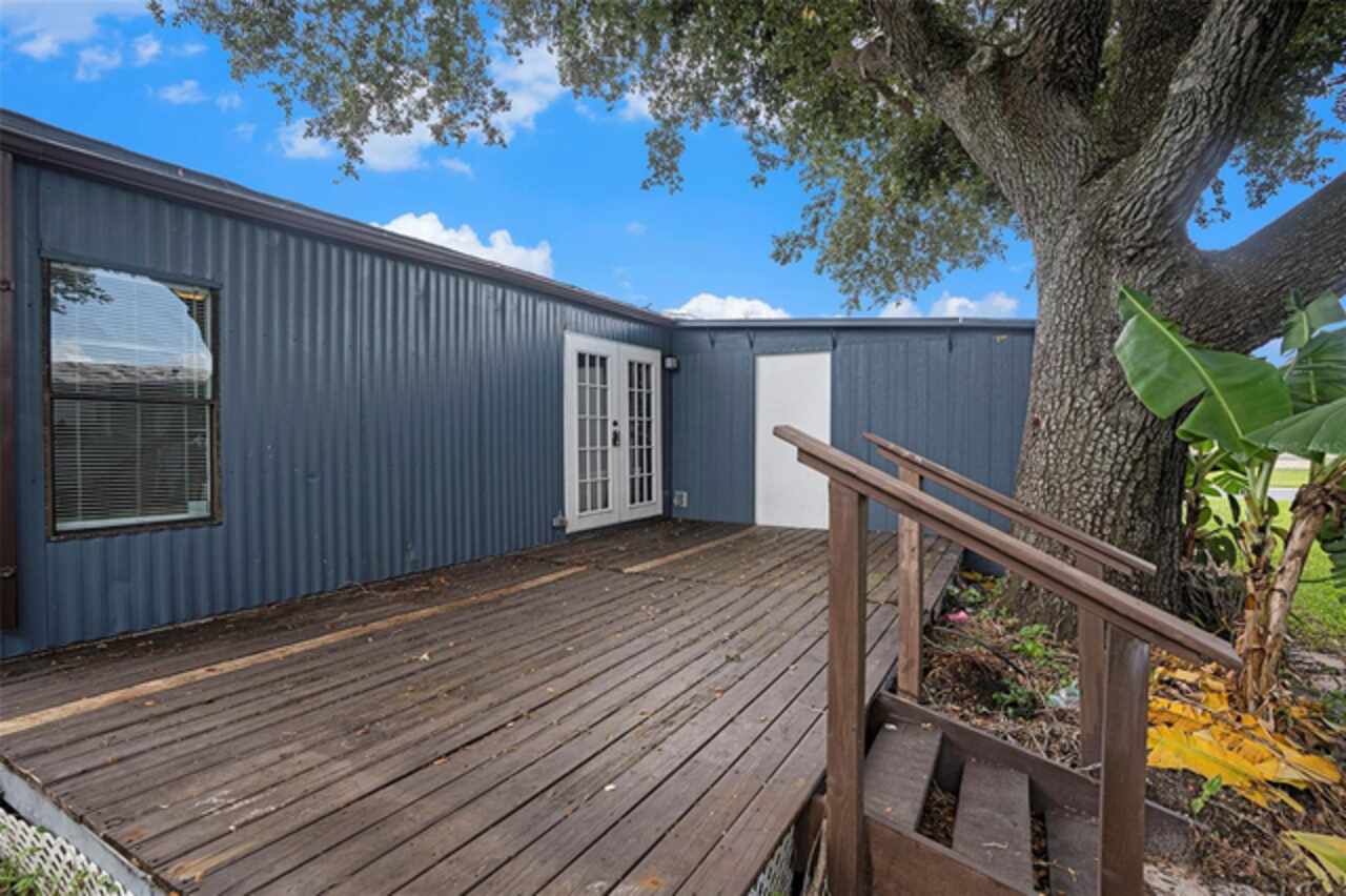 Listing Photo 8
