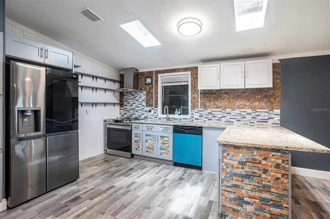 Listing Photo 18
