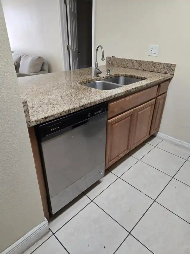 Listing Photo 6