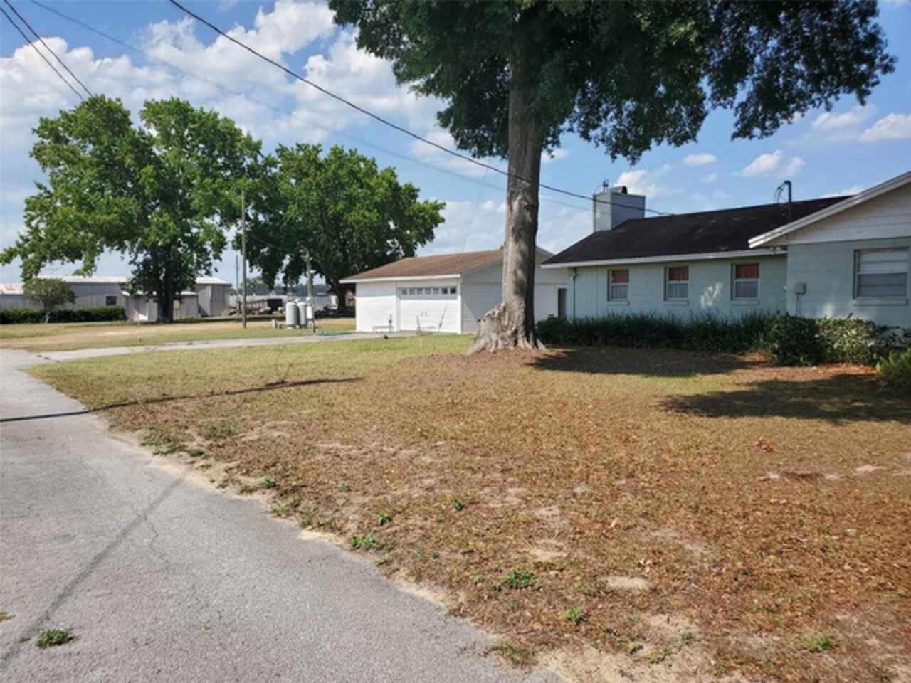 Listing Photo 15