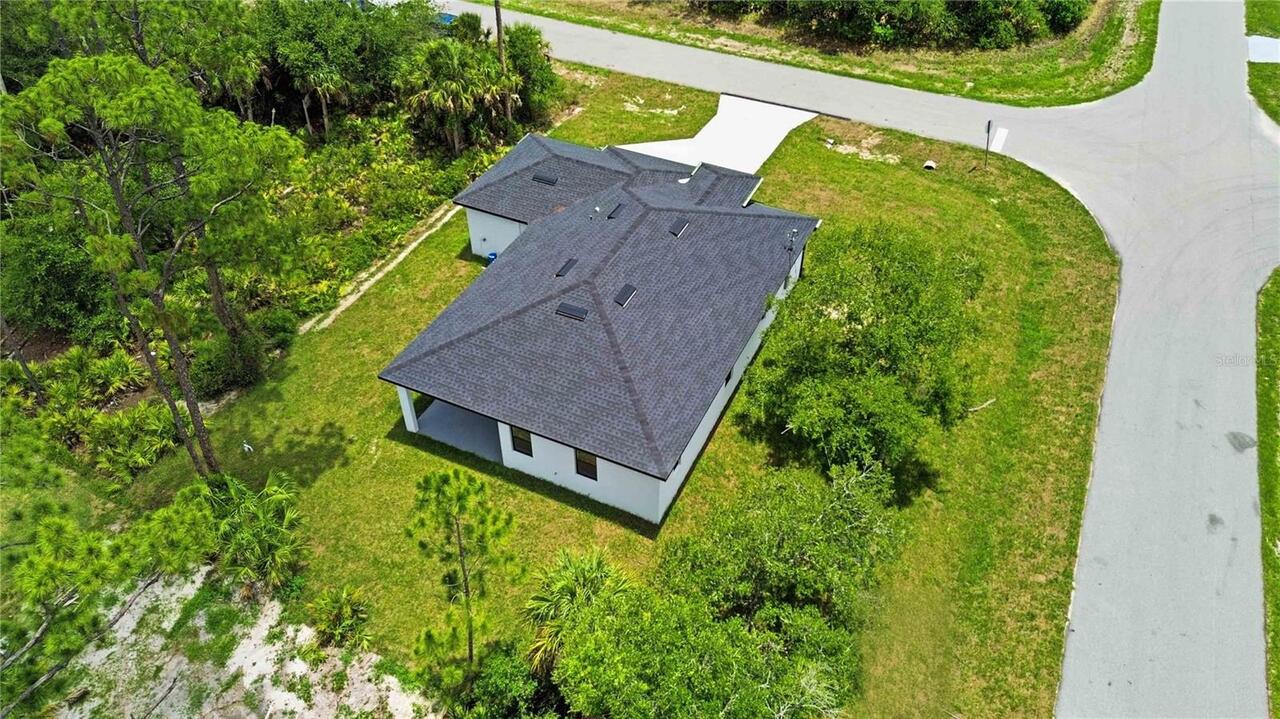 Listing Photo 25