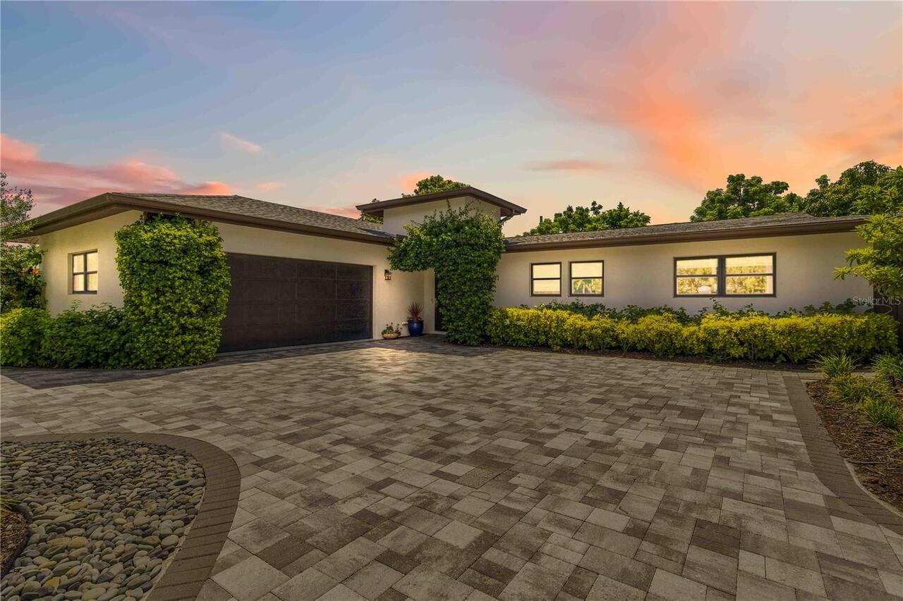 Sarasota Real Estate