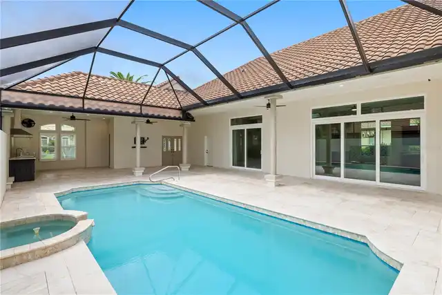 Listing Photo 8