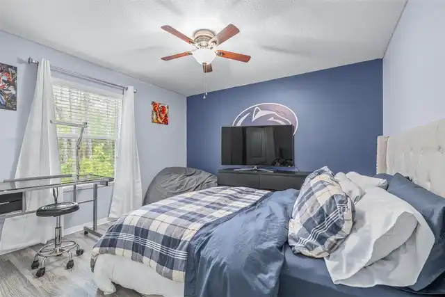 Listing Photo 23