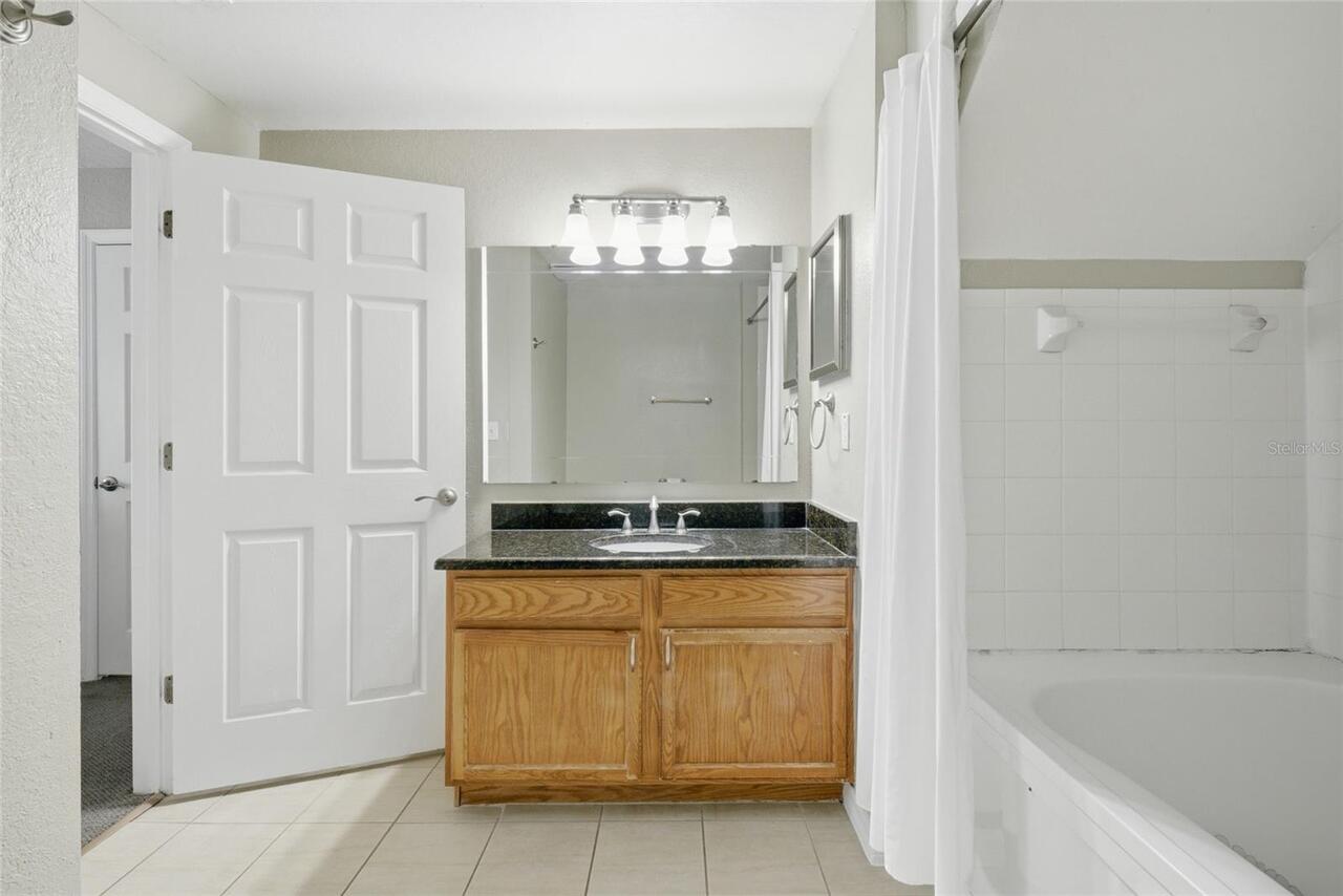 Listing Photo 14
