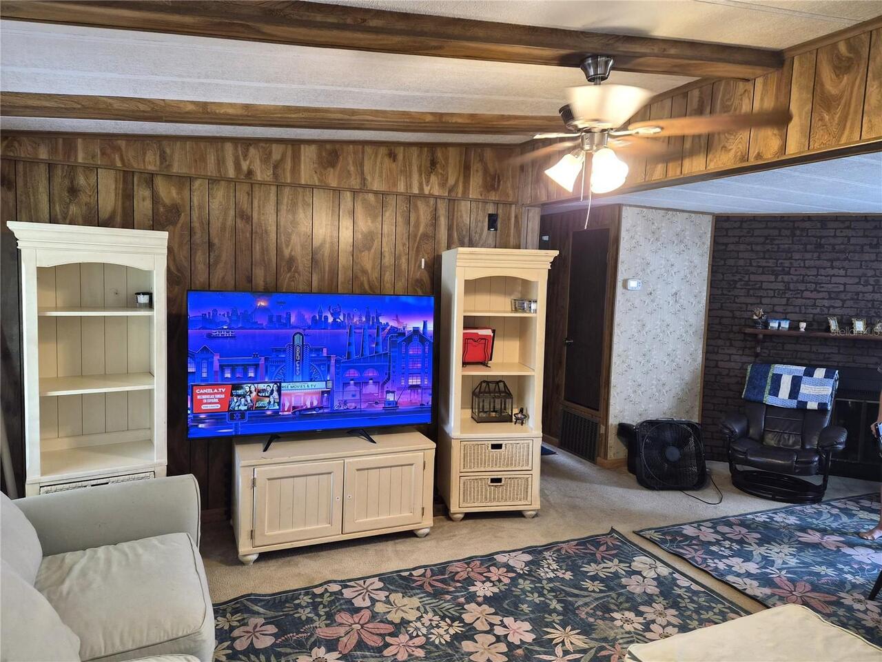 Listing Photo 10