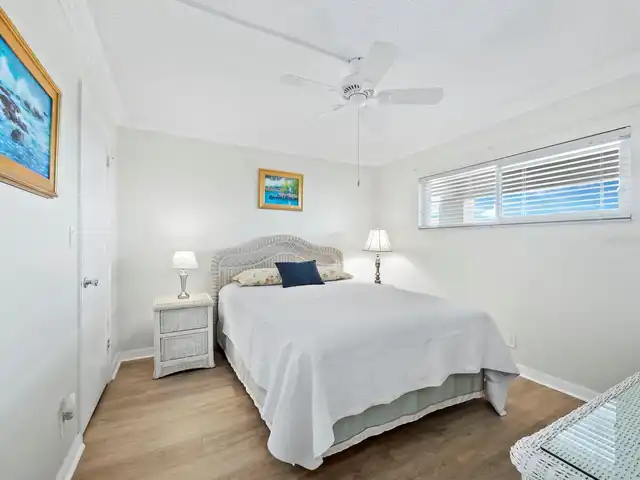 Listing Photo 18