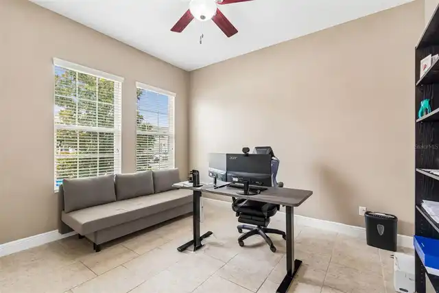 Listing Photo 10