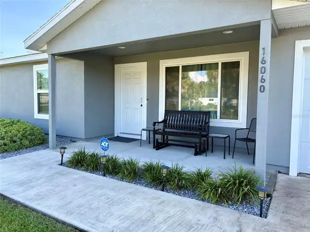Listing Photo 12