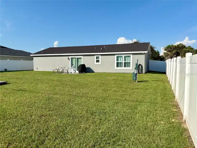 Listing Photo 16