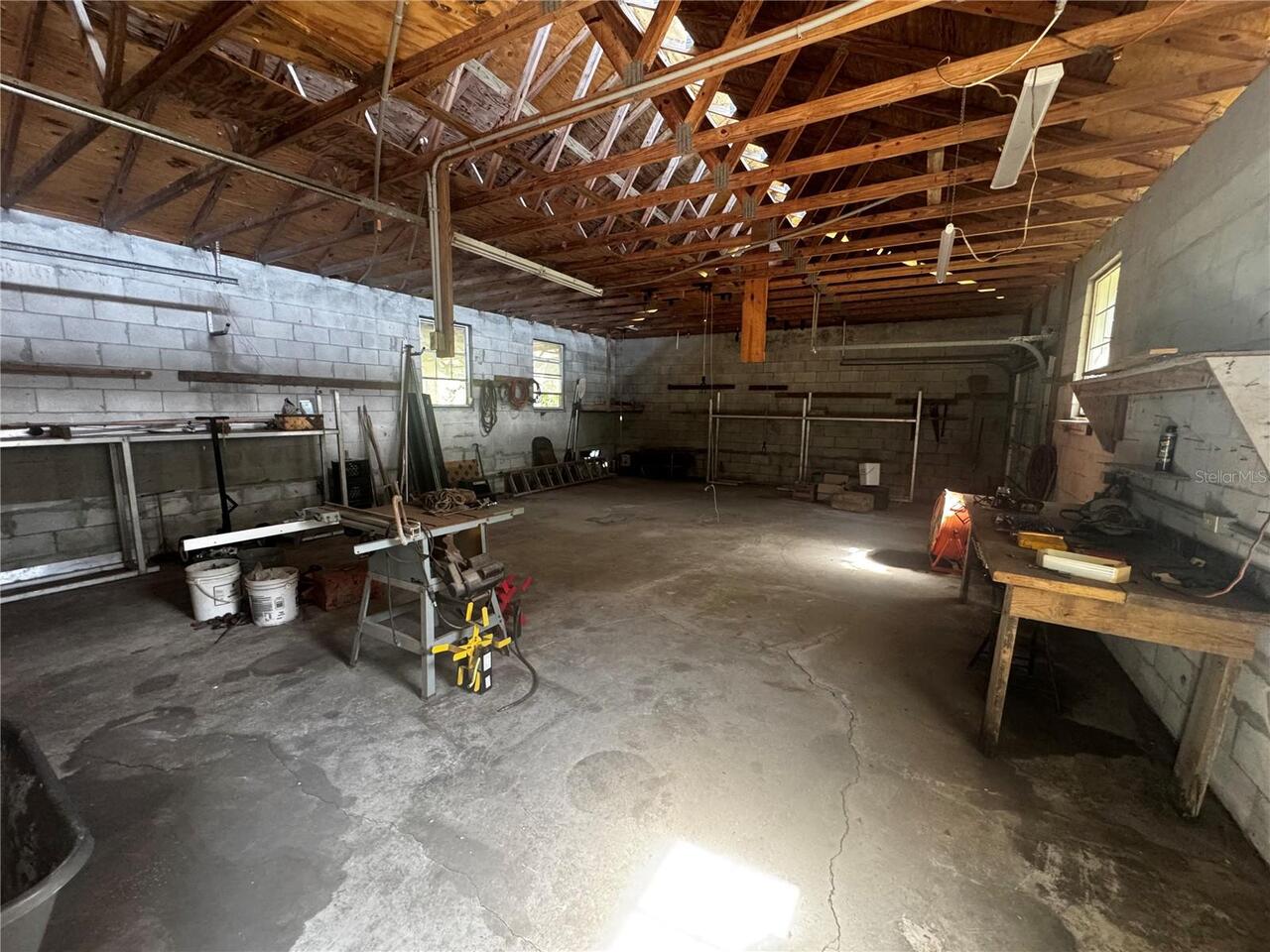 Listing Photo 11