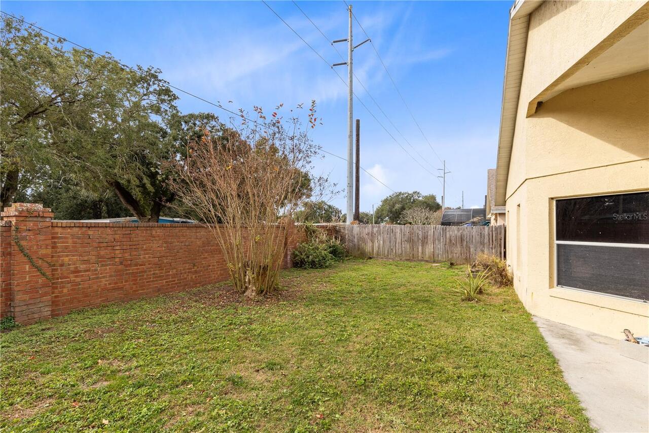 Listing Photo 16