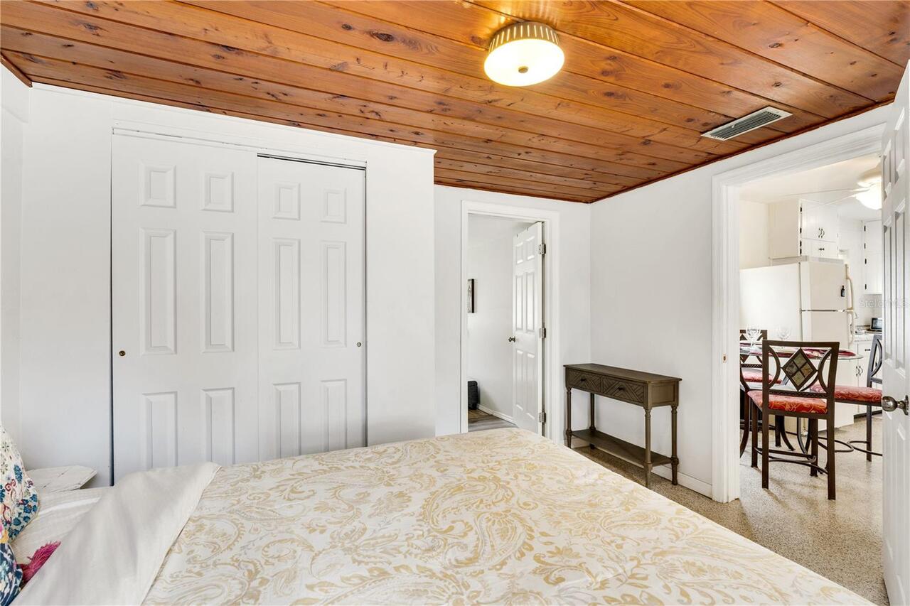 Listing Photo 14