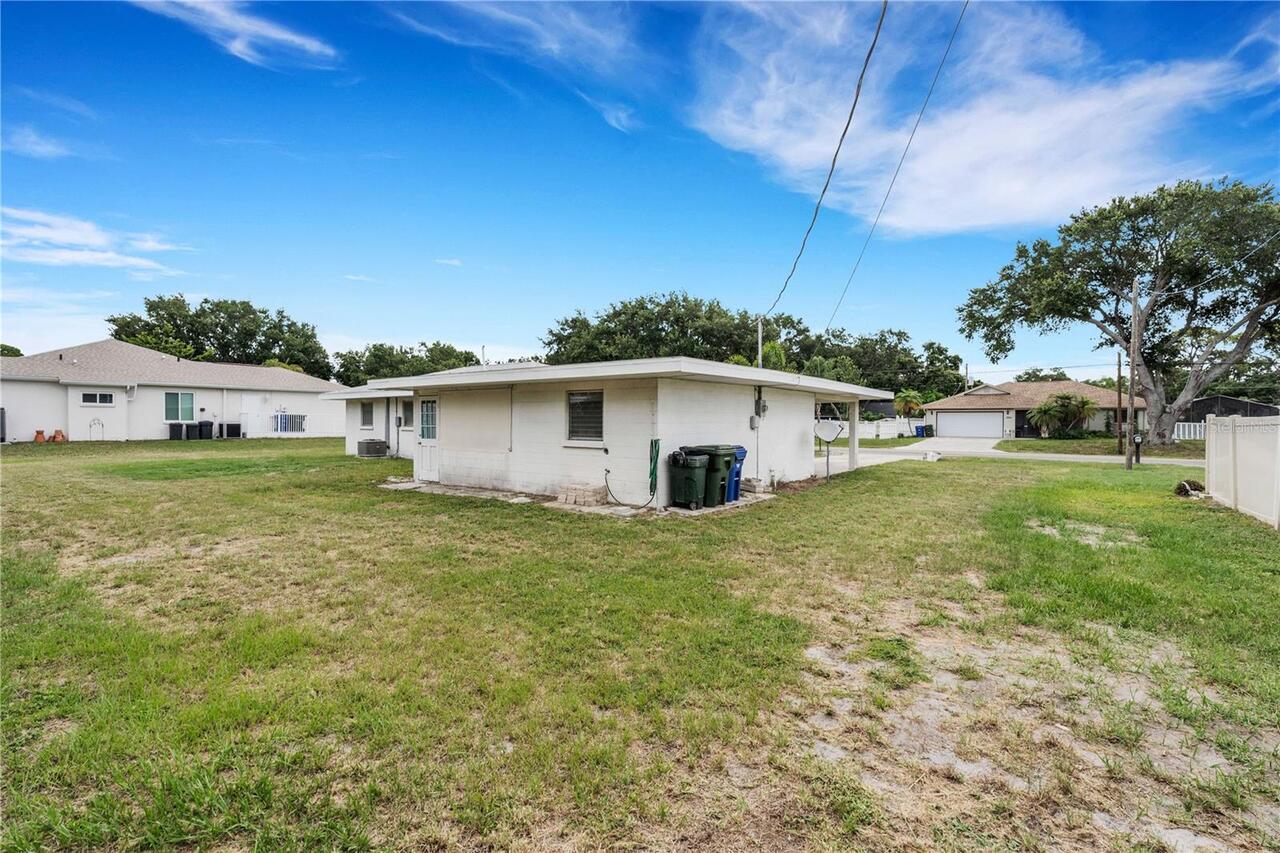 Listing Photo 23