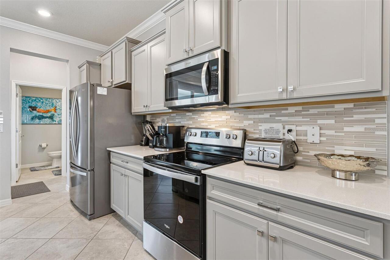 Listing Photo 10