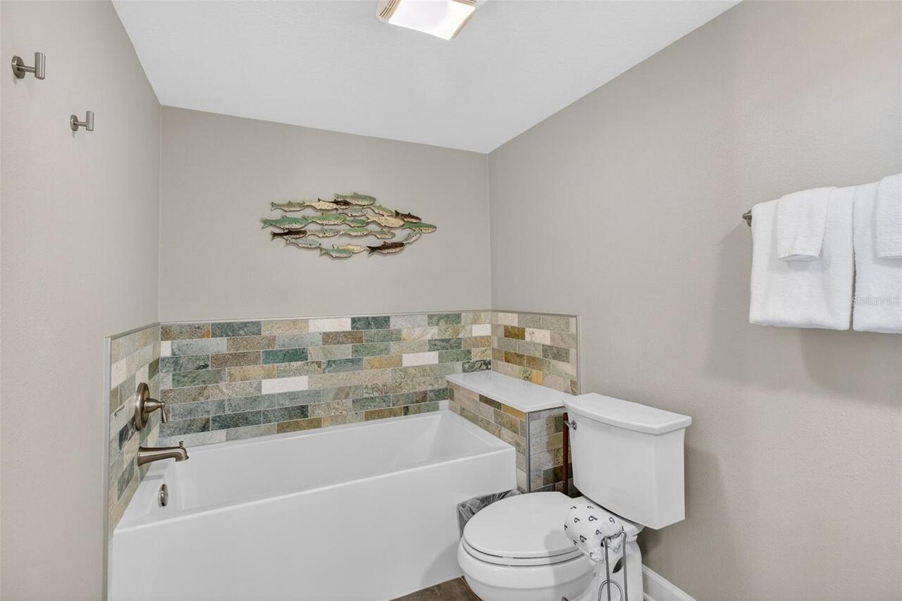 Listing Photo 34