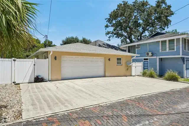 Listing Photo 33