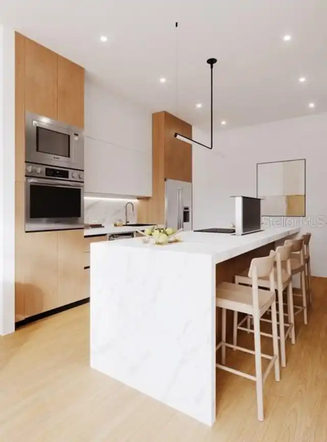 Listing Photo 10