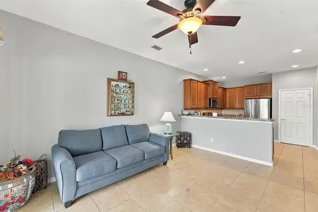 Listing Photo 23