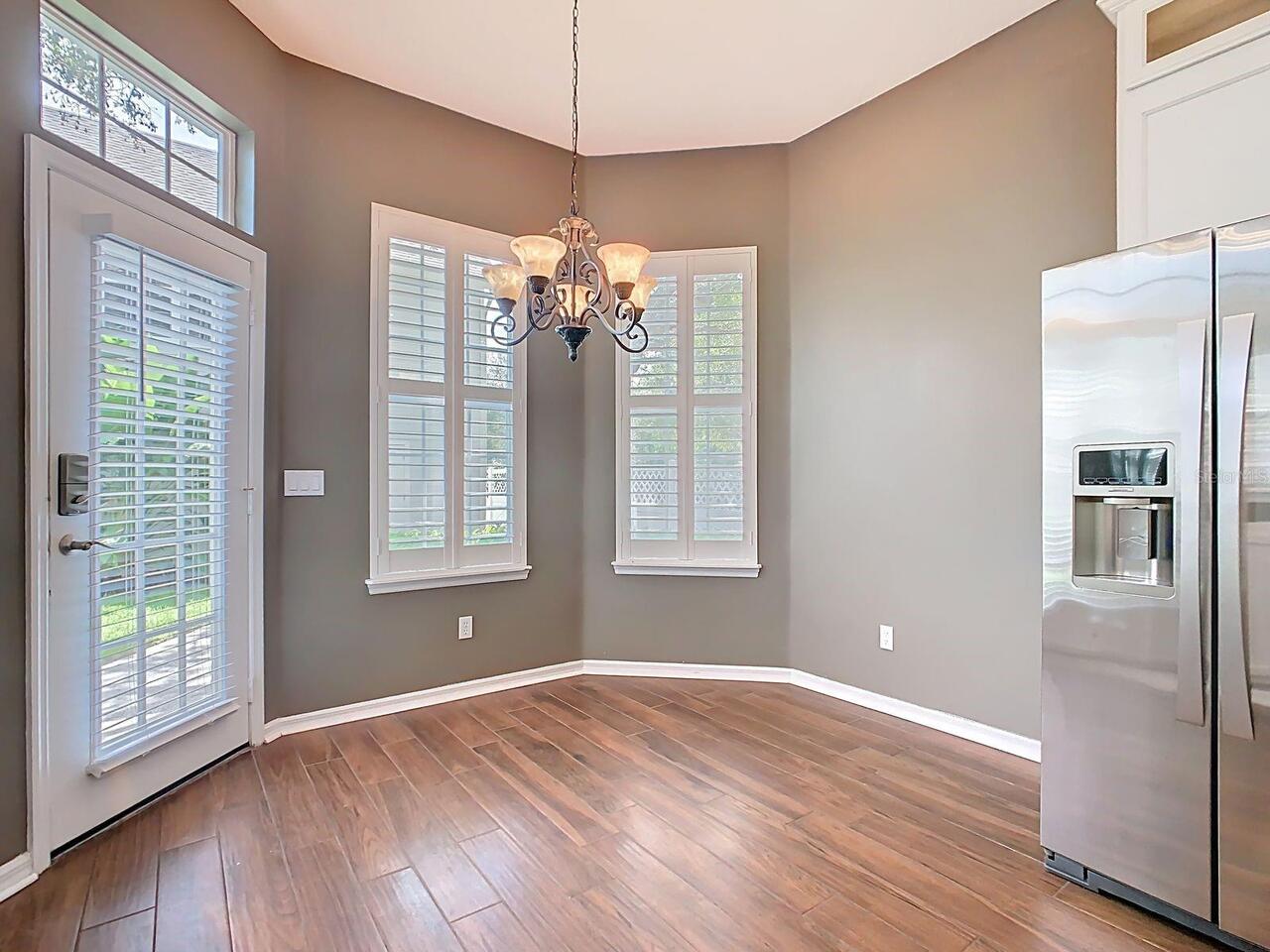 Listing Photo 15