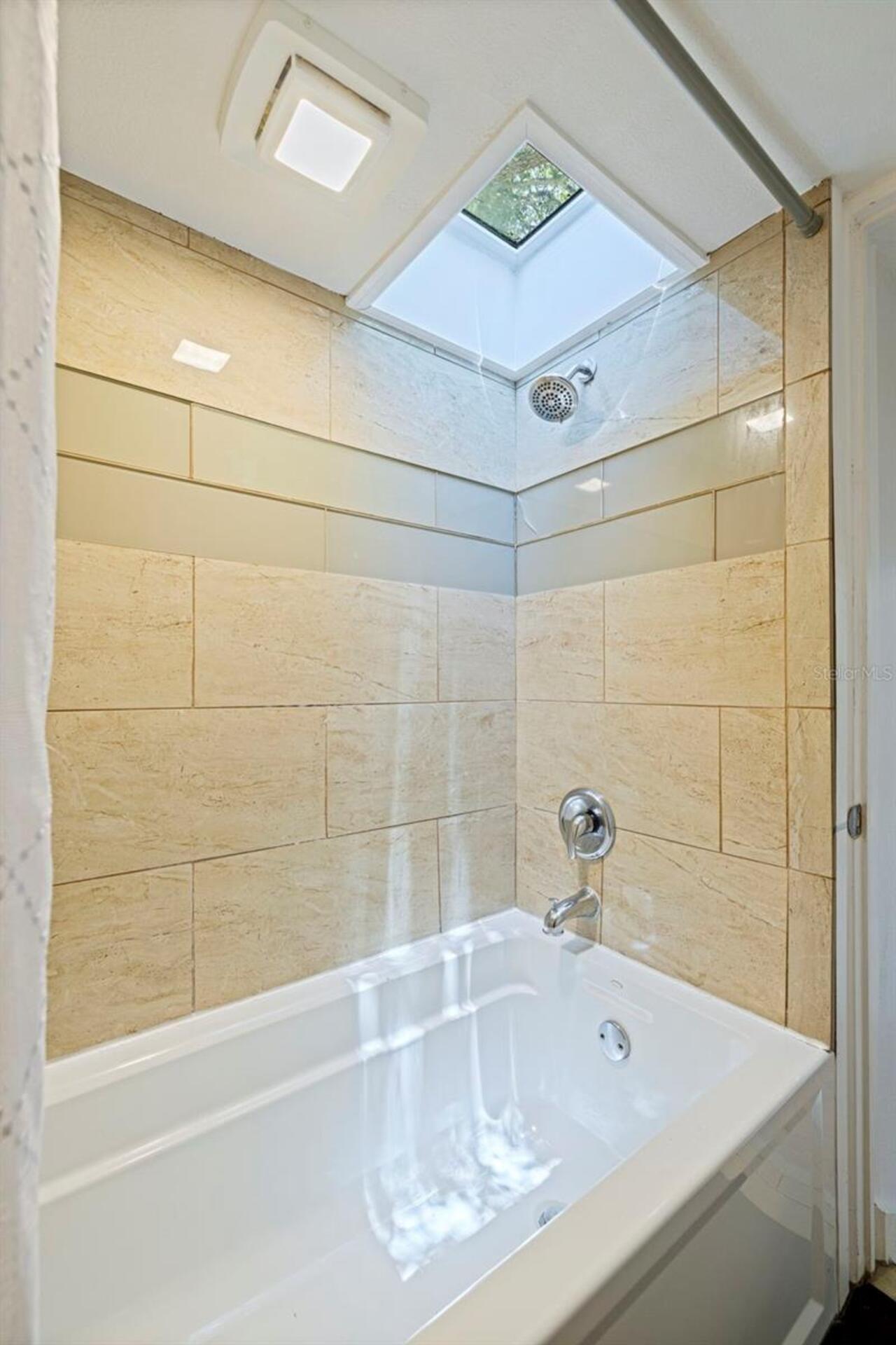 Listing Photo 25