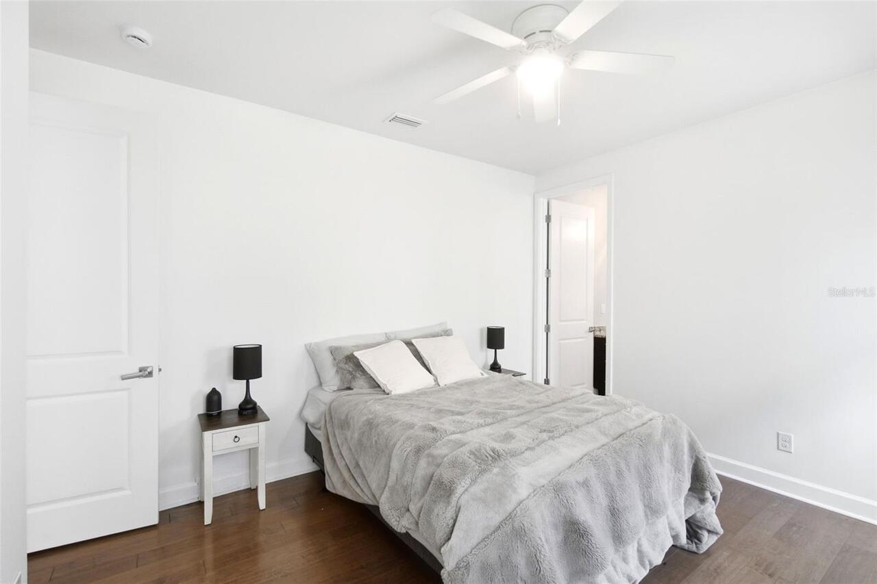 Listing Photo 43