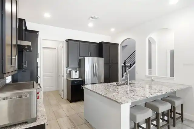 Listing Photo 19