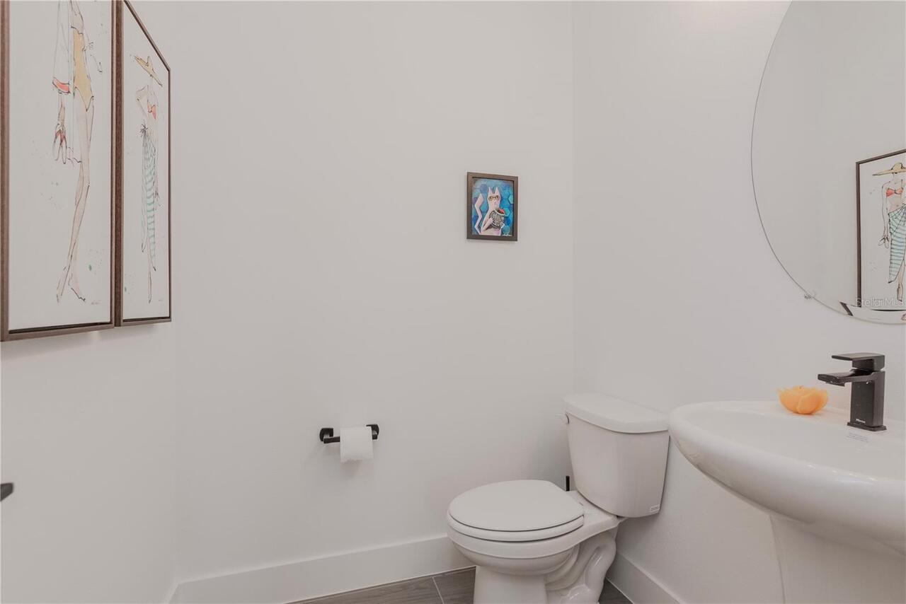 Listing Photo 37