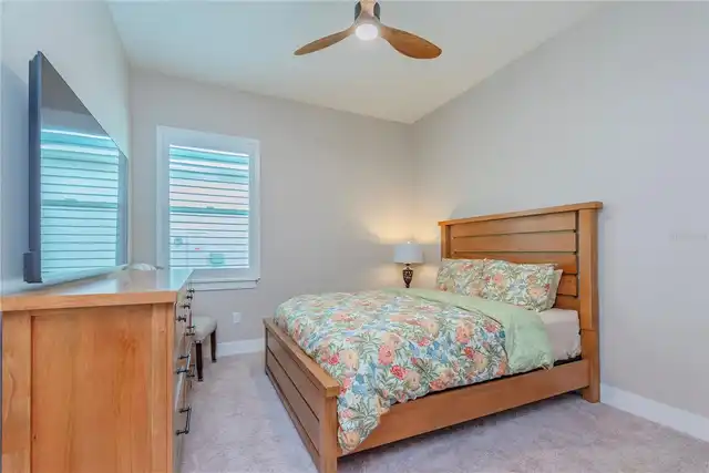Listing Photo 33