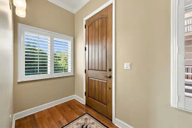 Listing Photo 16