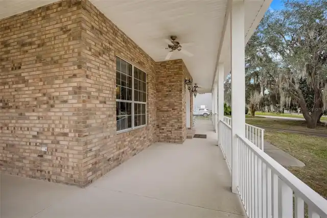 Listing Photo 10