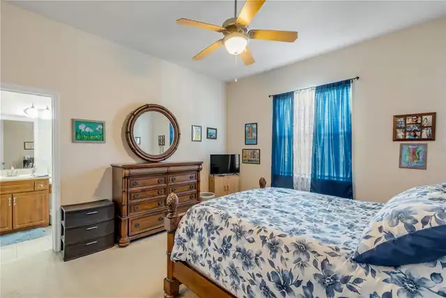 Listing Photo 29