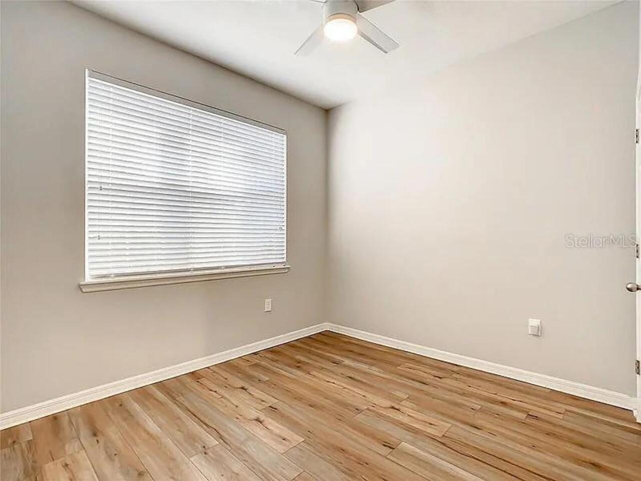 Listing Photo 7