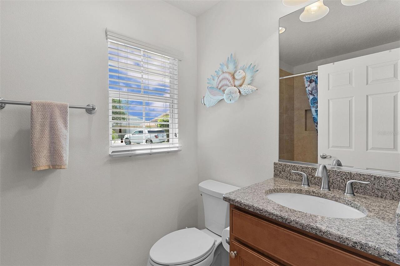 Listing Photo 17