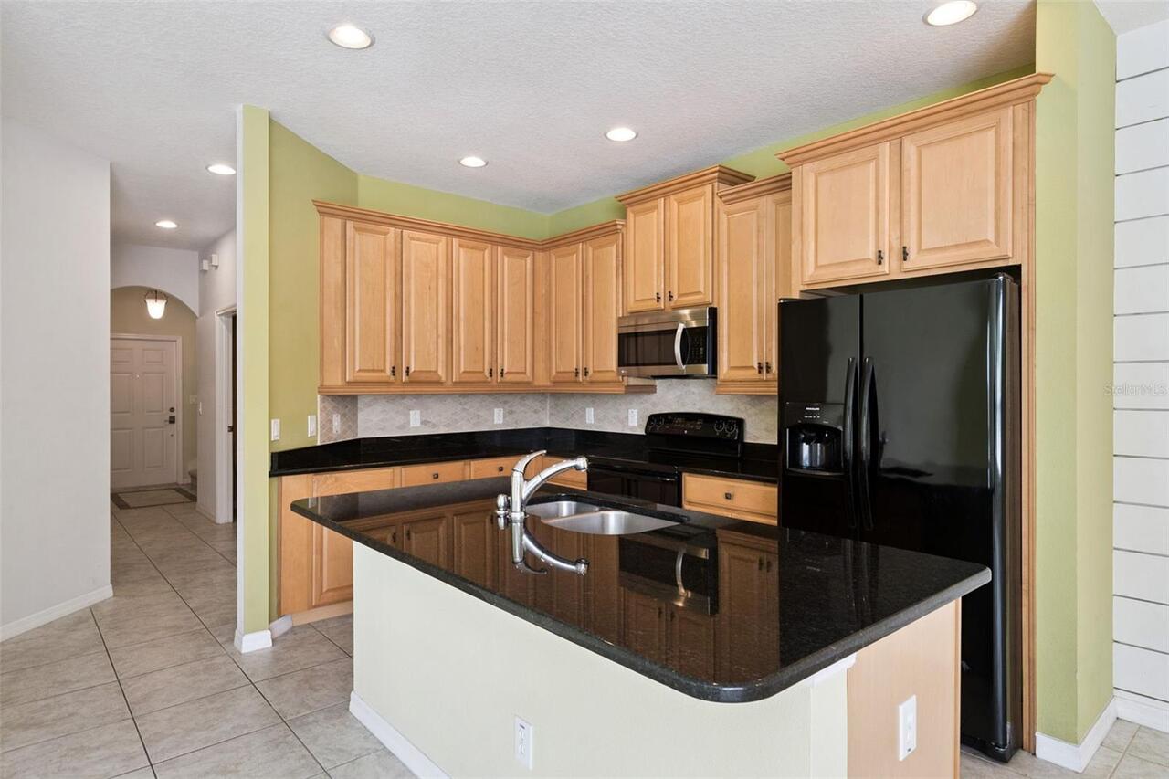Listing Photo 11