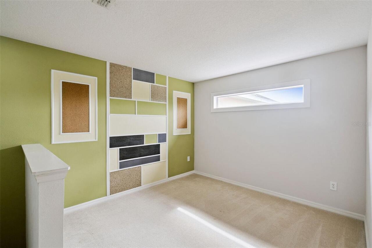 Listing Photo 14