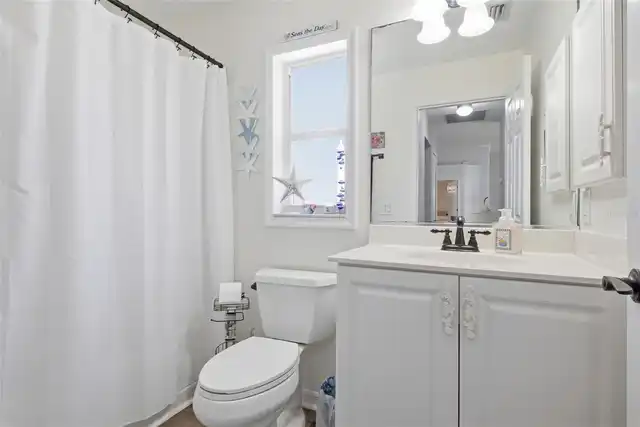 Listing Photo 18