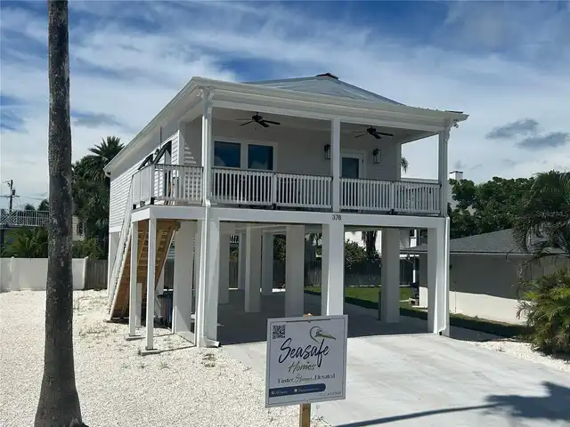 Listing Photo 9