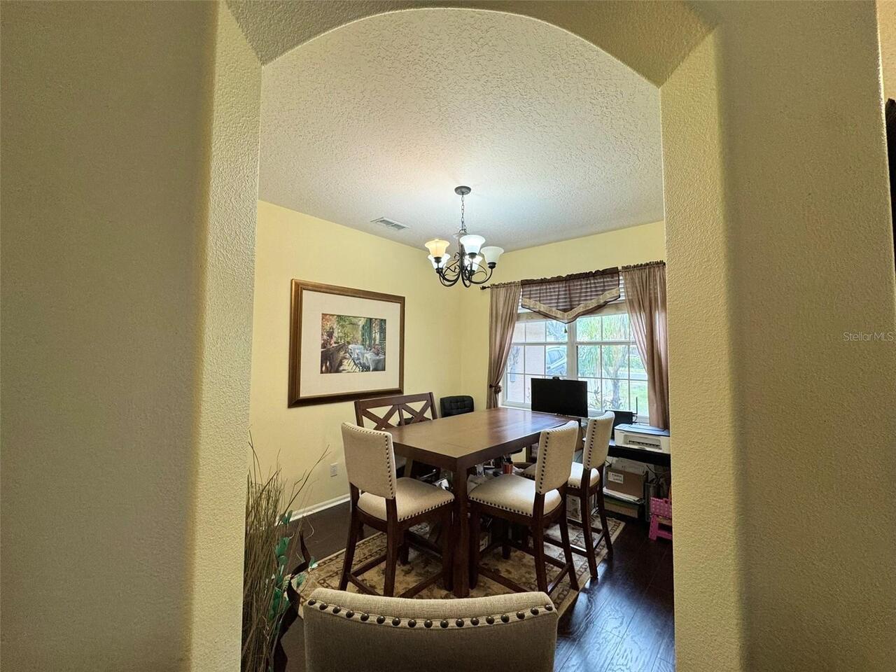 Listing Photo 14